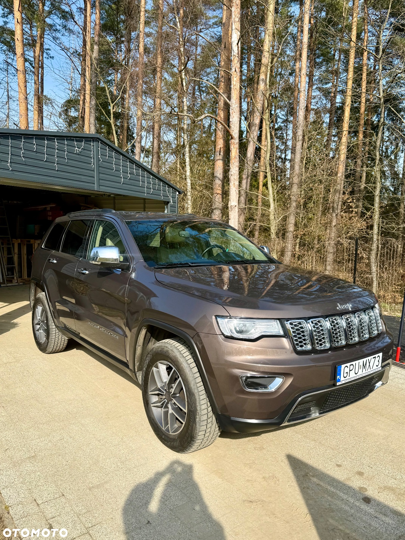 Jeep Grand Cherokee - 19
