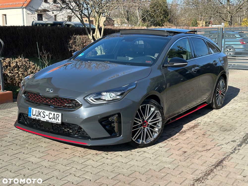 Kia ProCeed 1.6 T-GDI GT - 2