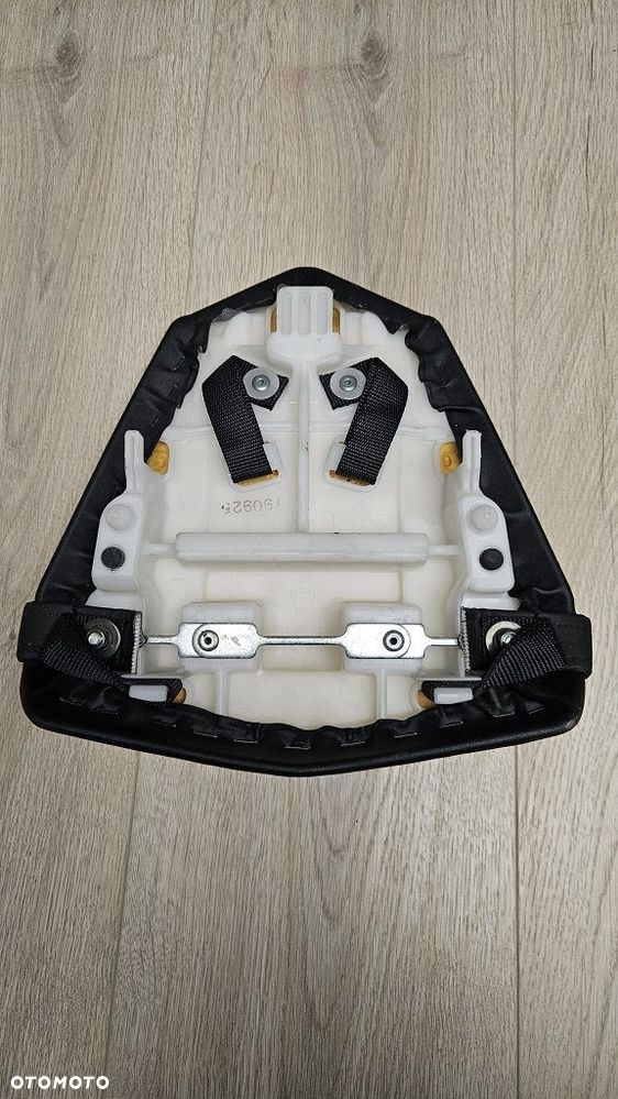 Siedzenie pasażera Yamaha R6 RJ11 - 6