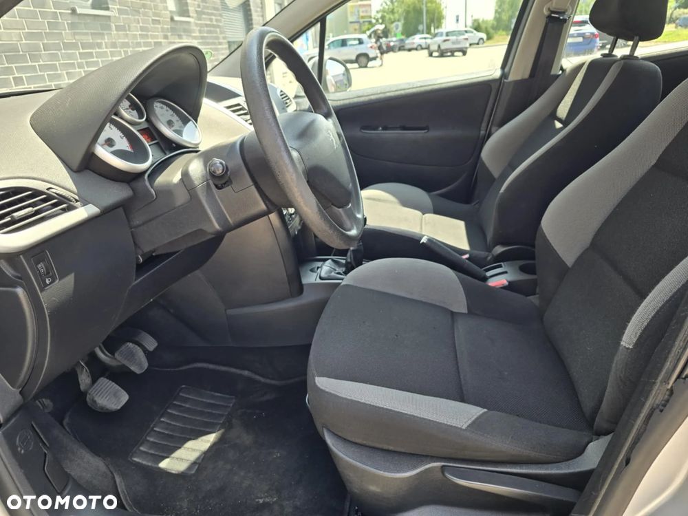 Peugeot 207 1.4 16V Sporty - 20
