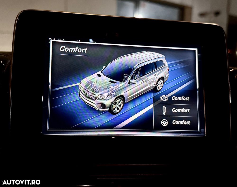Mercedes-Benz GLS - 28