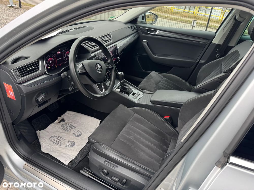 Skoda Superb 2.0 TDI DSG Ambition - 14