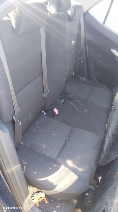 TOYOTA AURIS I RADIO FABRYCZNE - 7
