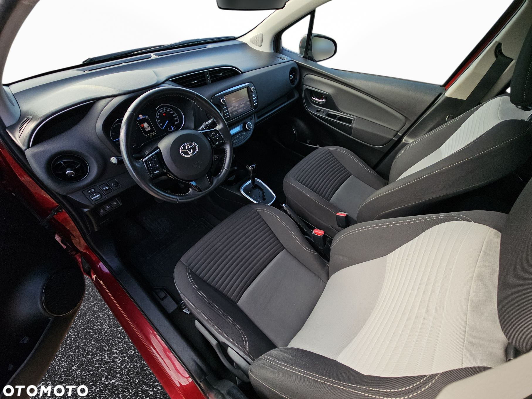 Toyota Yaris - 9