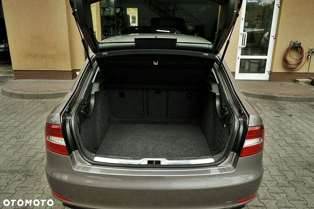 Skoda Superb - 34