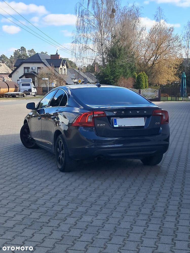 Volvo S60 D3 Summum - 2