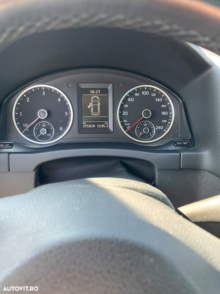Volkswagen Tiguan 2.0 TDI 4Motion DSG Trend & Fun - 2