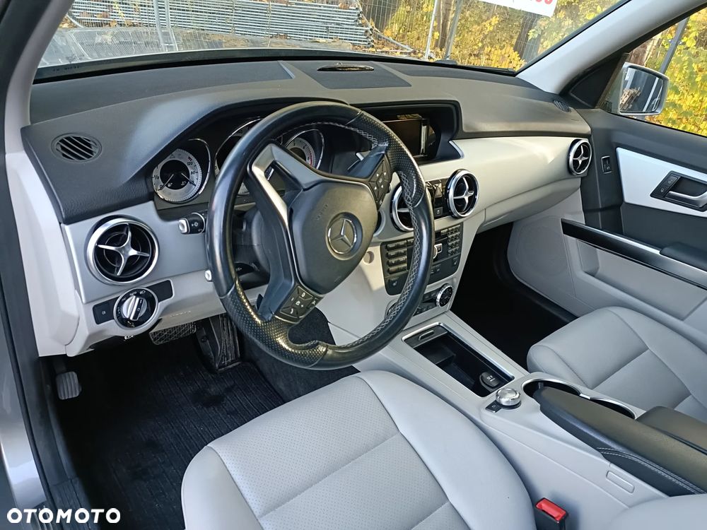 Mercedes-Benz GLK 250 BlueTEC 4Matic 7G-TRONIC - 35