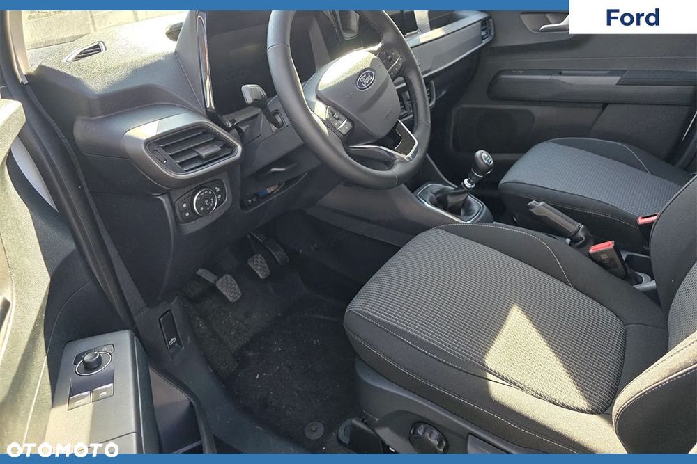 Ford Transit Courier - 7