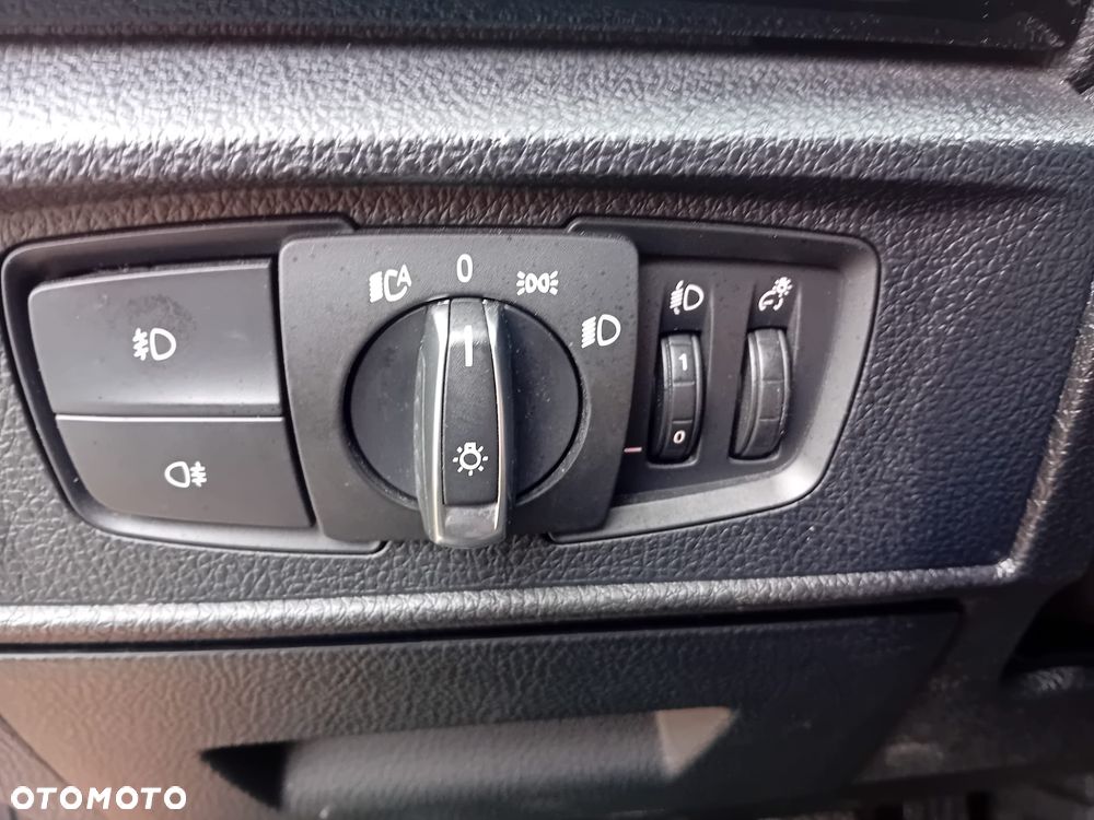 BMW Seria 1 116i Sport Line - 26