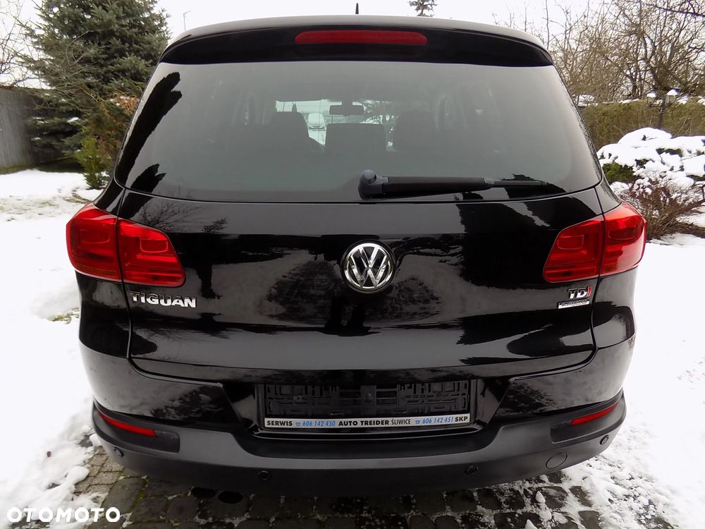 Volkswagen Tiguan - 12