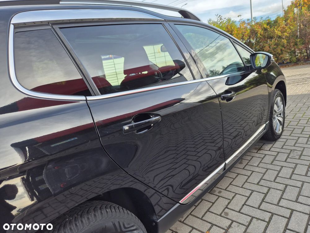 Peugeot 2008 1.2 Pure Tech Signature - 20