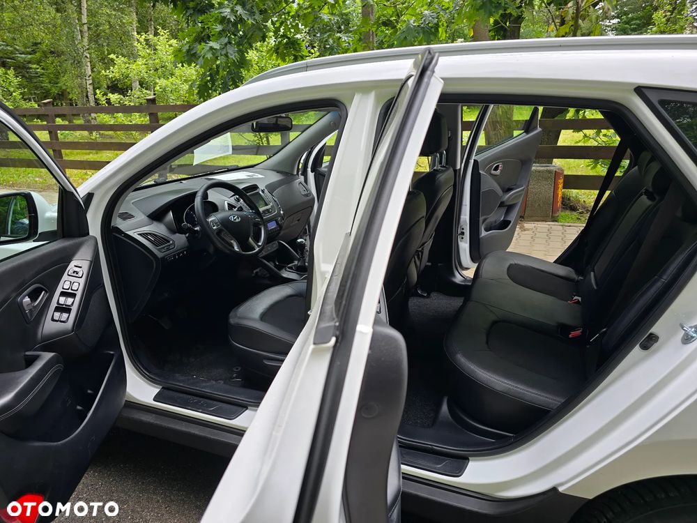 Hyundai ix35 1.7 CRDi 2WD Fifa World Cup Edition - 21