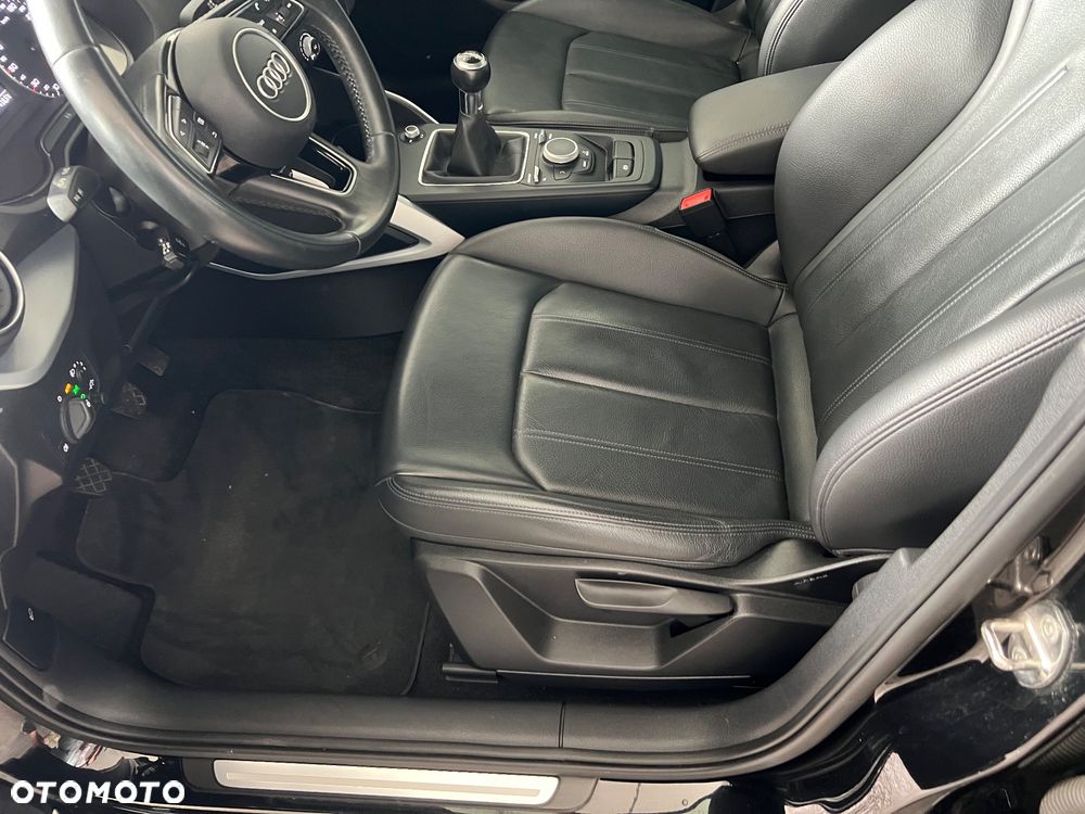 Audi Q2 35 TFSI Sport - 14