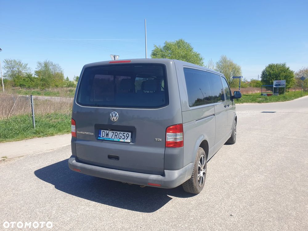 Volkswagen Transporter - 4