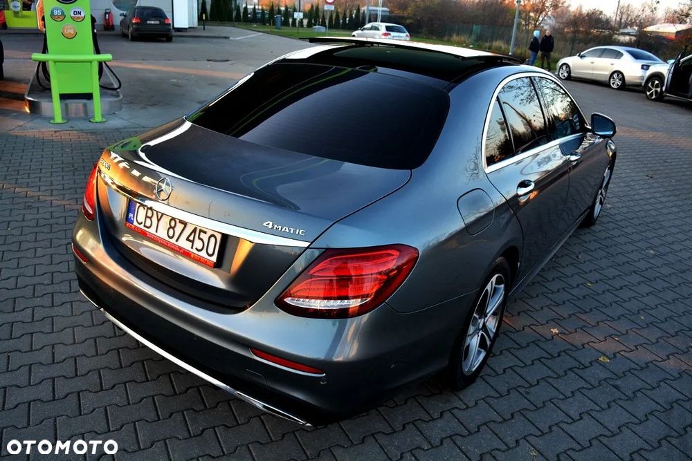 Mercedes-Benz Klasa E 250 9G-TRONIC AMG Line - 21