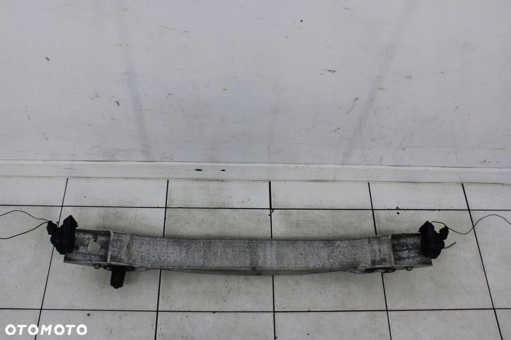 audi a4 b7 sedan 04r- belka zderzaka przód przednia - 4