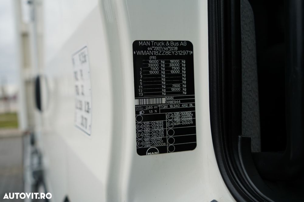 MAN TGM 18.340 / 4X2 / BASCĂLARE 3 LATERALĂ / BANCĂ HIDRODOXY / CAMION CU 7 LOCURI / BORDMATIC - 37
