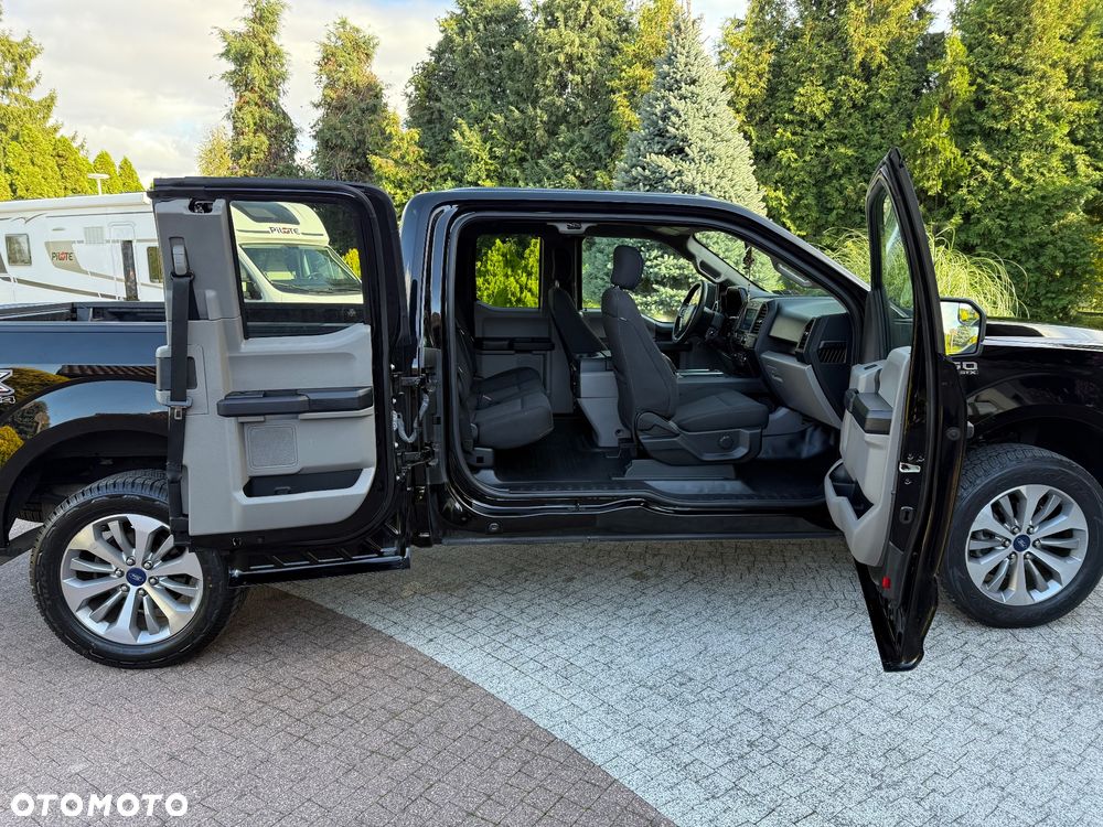 Ford F150 - 12