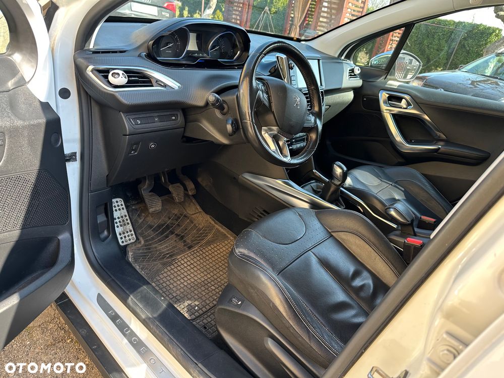 Peugeot 2008 120 VTI Allure - 7