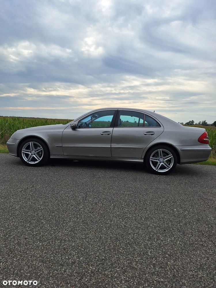 Mercedes-Benz Klasa E - 11
