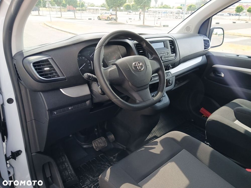 Toyota Proace Verso 2.0 D4-D Long Business - 20
