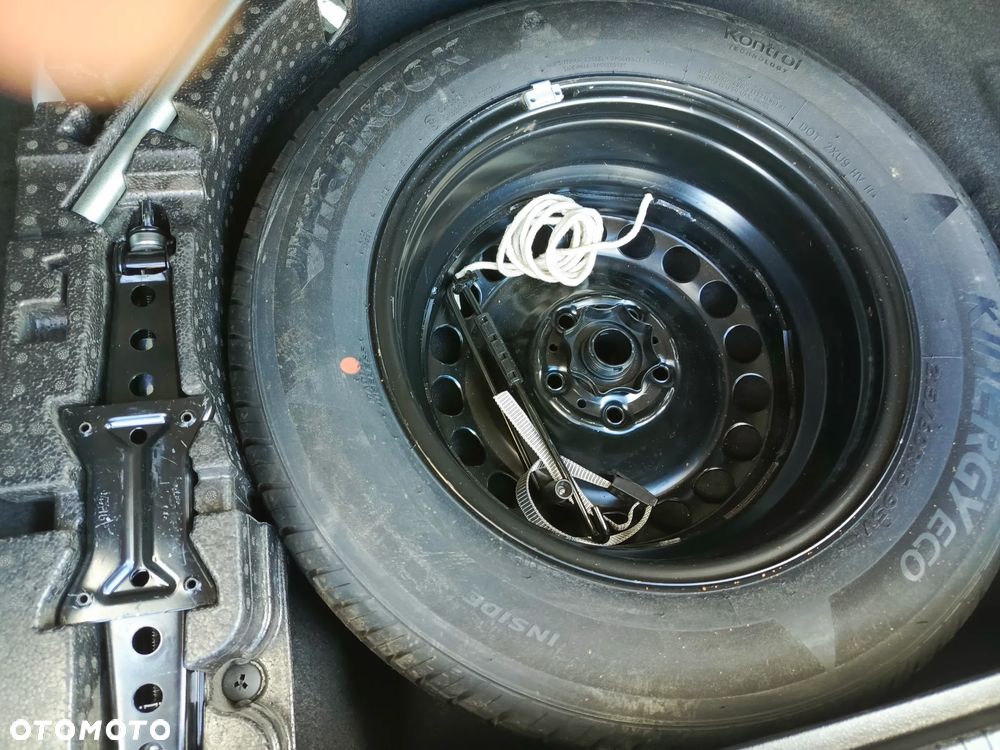 Volkswagen Passat 2.0 TDI BMT 4Mot Highline DSG - 33