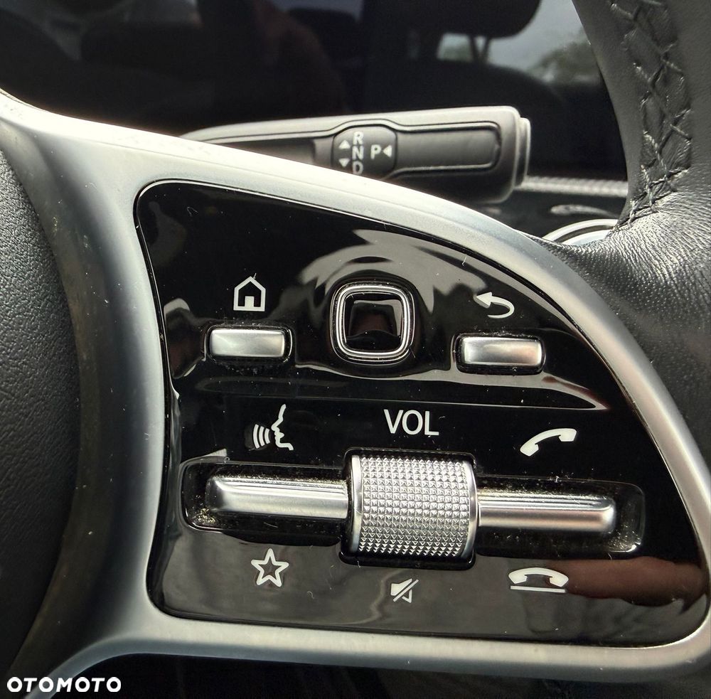 Mercedes-Benz Klasa A 220 4Matic 7G-DCT - 20