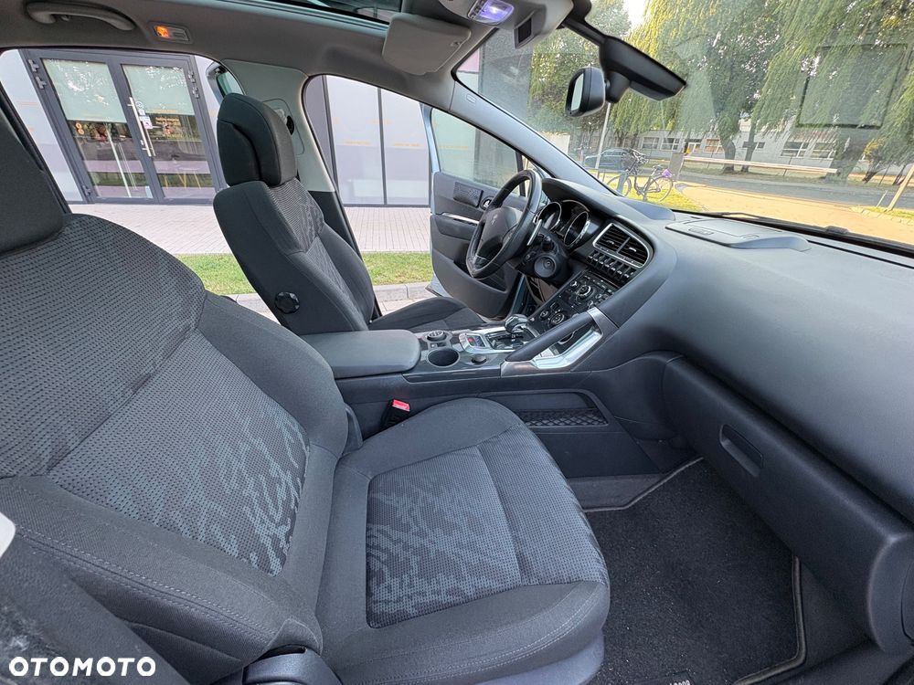 Peugeot 3008 Hybrid4 - 20