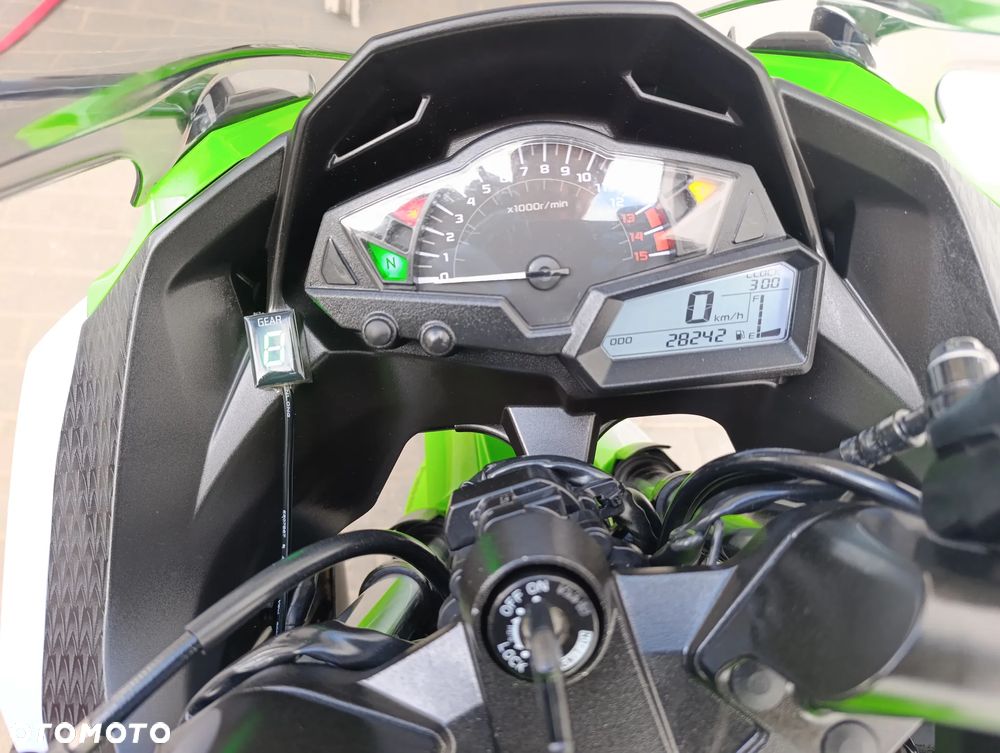 Kawasaki Ninja 300 ABS - 16