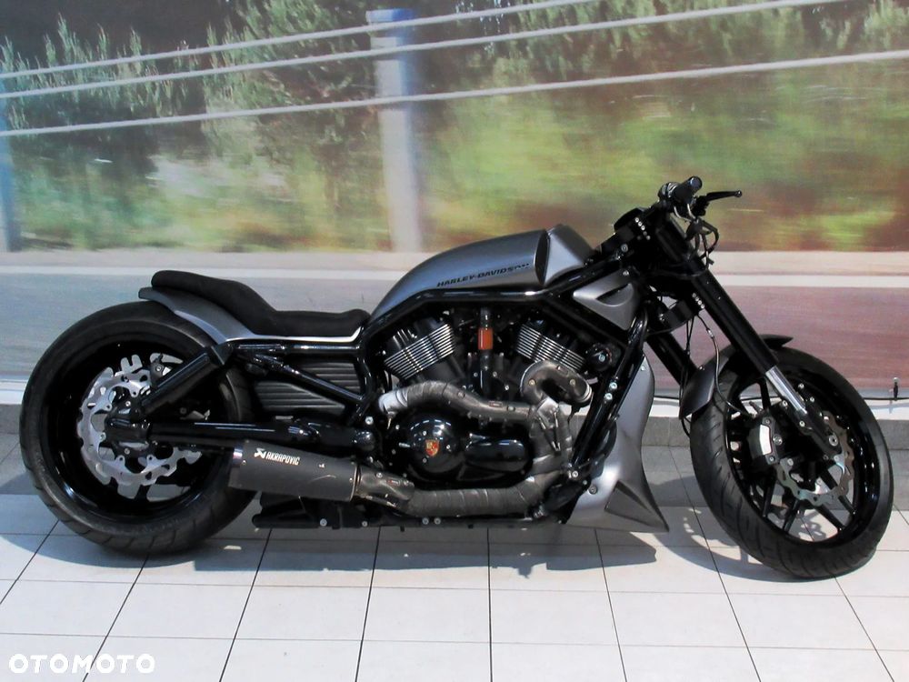 Harley-Davidson V-Rod Night Rod - 4