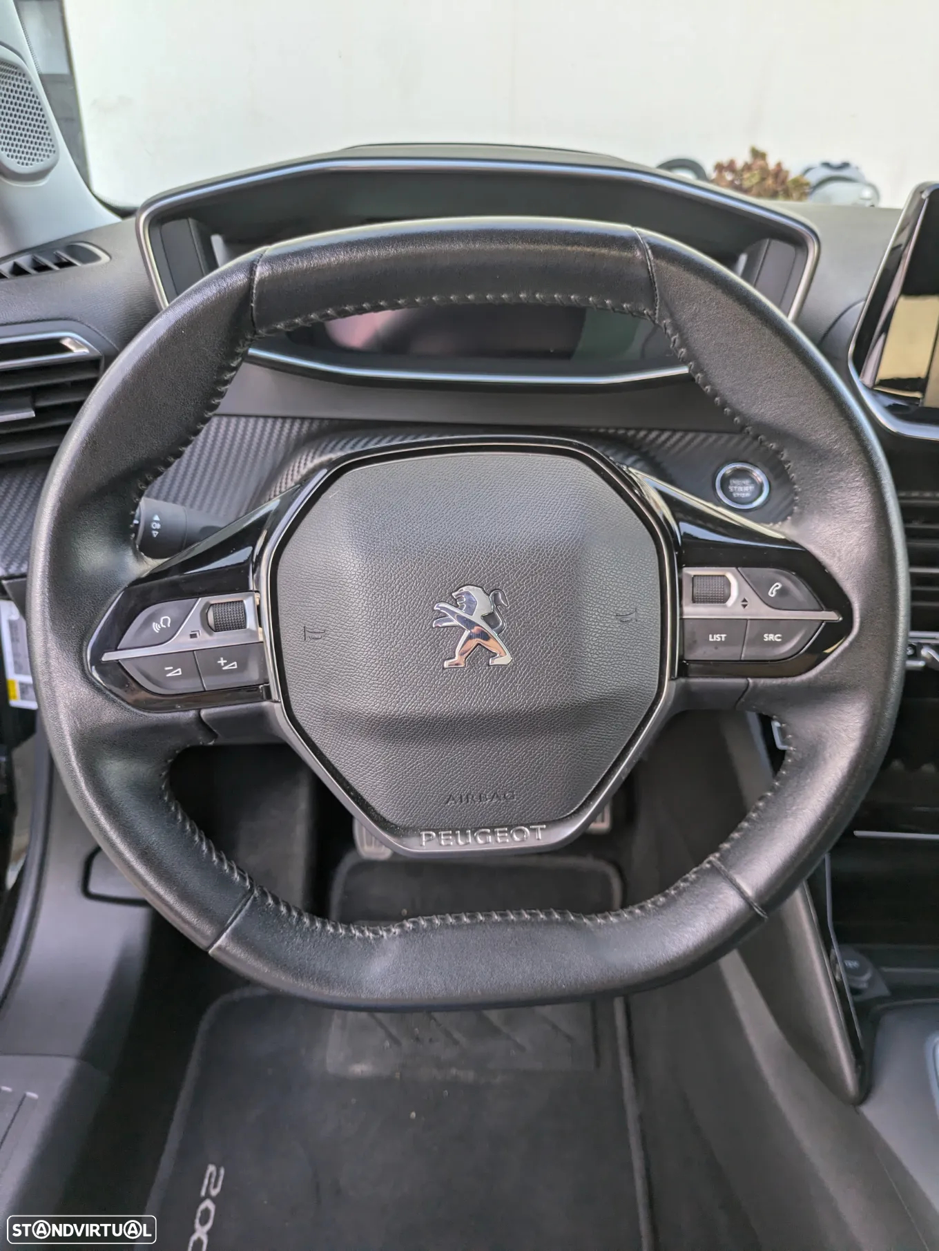Peugeot 2008 1.2 PureTech Allure - 15