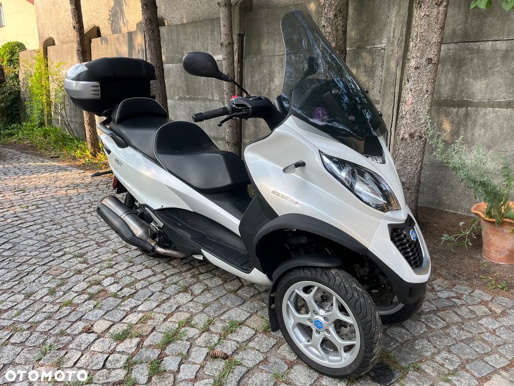 Piaggio MP-3 - 8