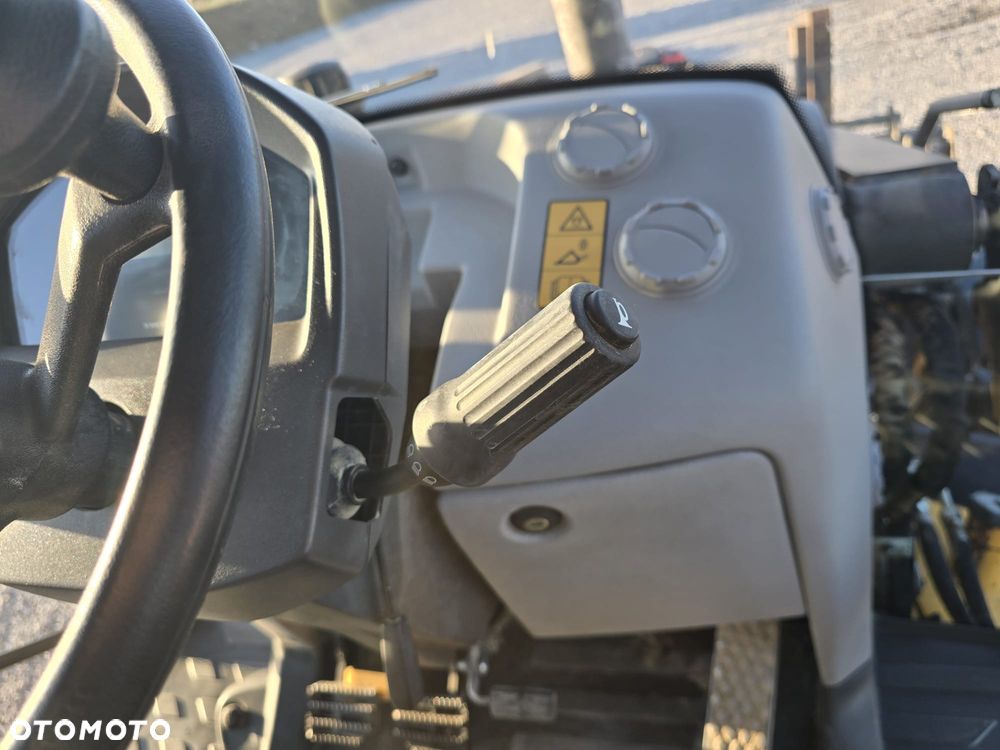 Volvo BL71B - 25