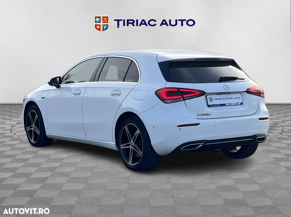 Mercedes-Benz A 250 e Aut. - 4