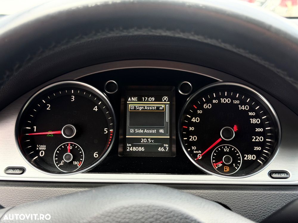 Volkswagen Passat CC 2.0 TDI BMT DSG - 35