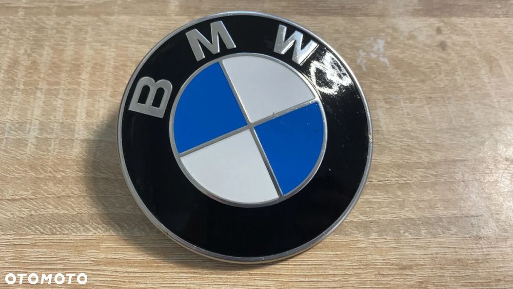 BMW 4 G22 G23 EMBLEMAT ZNACZEK KLAPY TYŁ 9498988 - 1