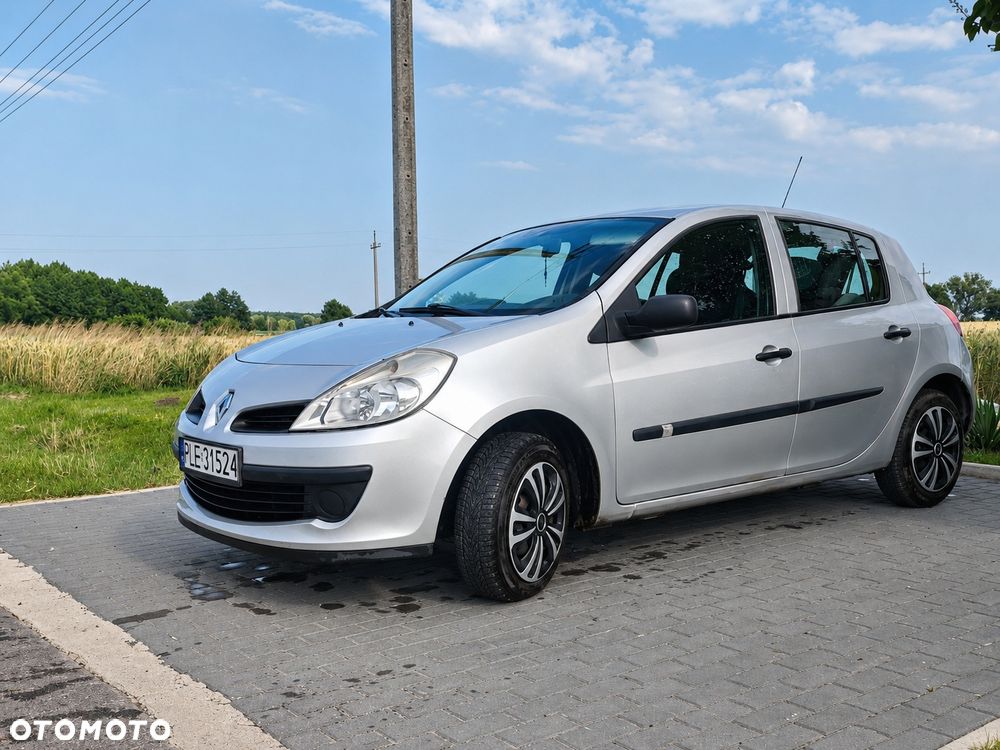 Renault Clio - 3
