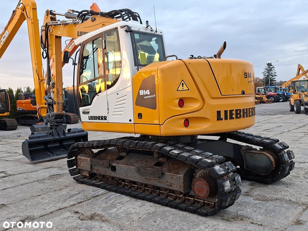 Liebherr R914 COMPACT - 10
