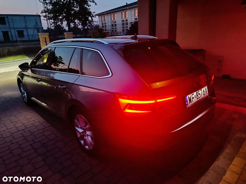 Skoda Superb 1.5 TSI Style DSG - 32
