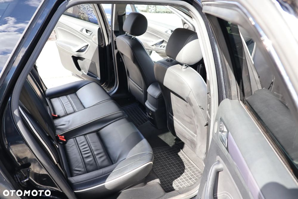 Ford Mondeo 2.0 TDCi Titanium S - 10