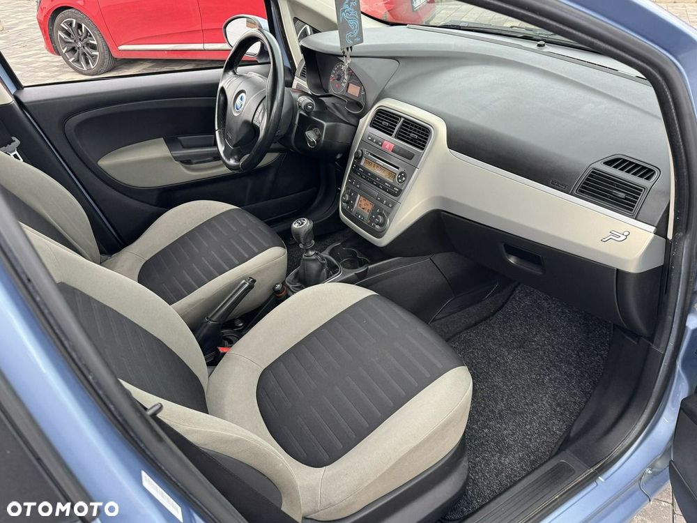 Fiat Grande Punto - 7