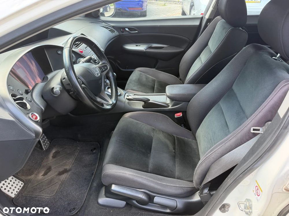 Honda Civic 1.8i-VTEC Sport - 9