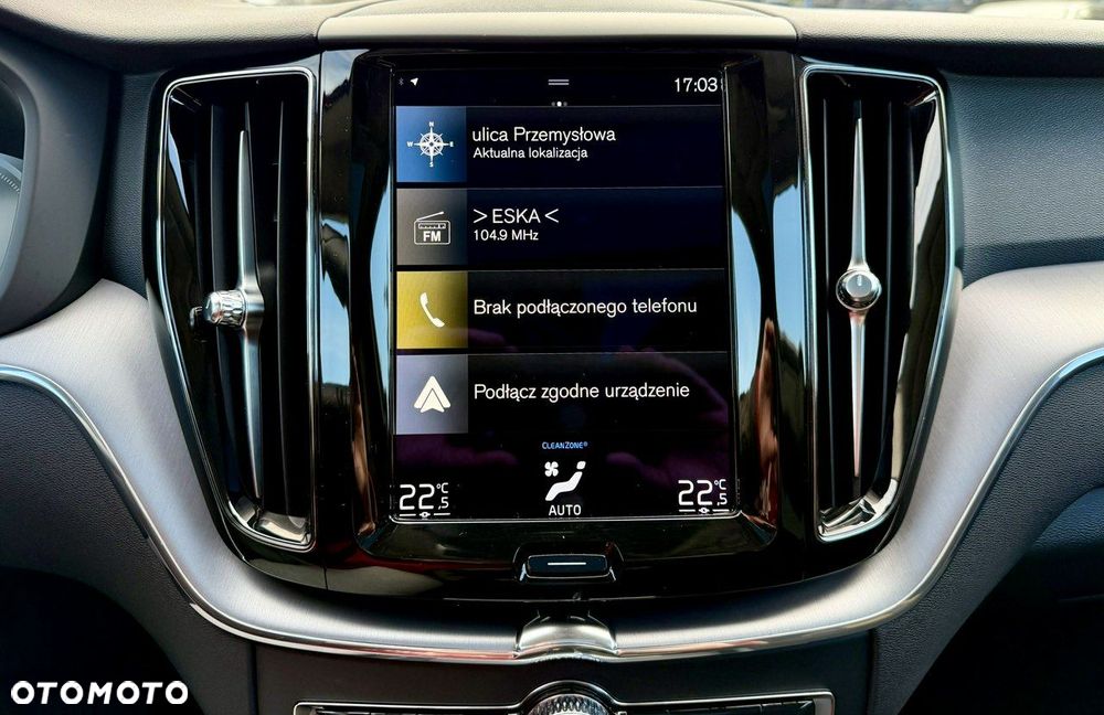 Volvo XC 60 T6 AWD Recharge Geartronic Inscription - 32