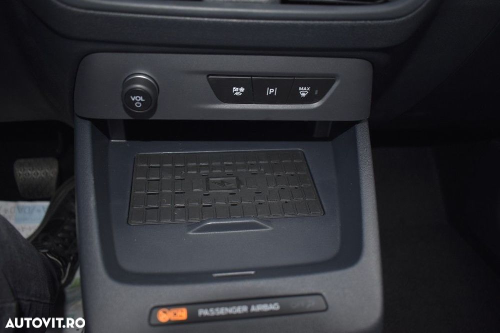 Ford Tourneo Courier - 27