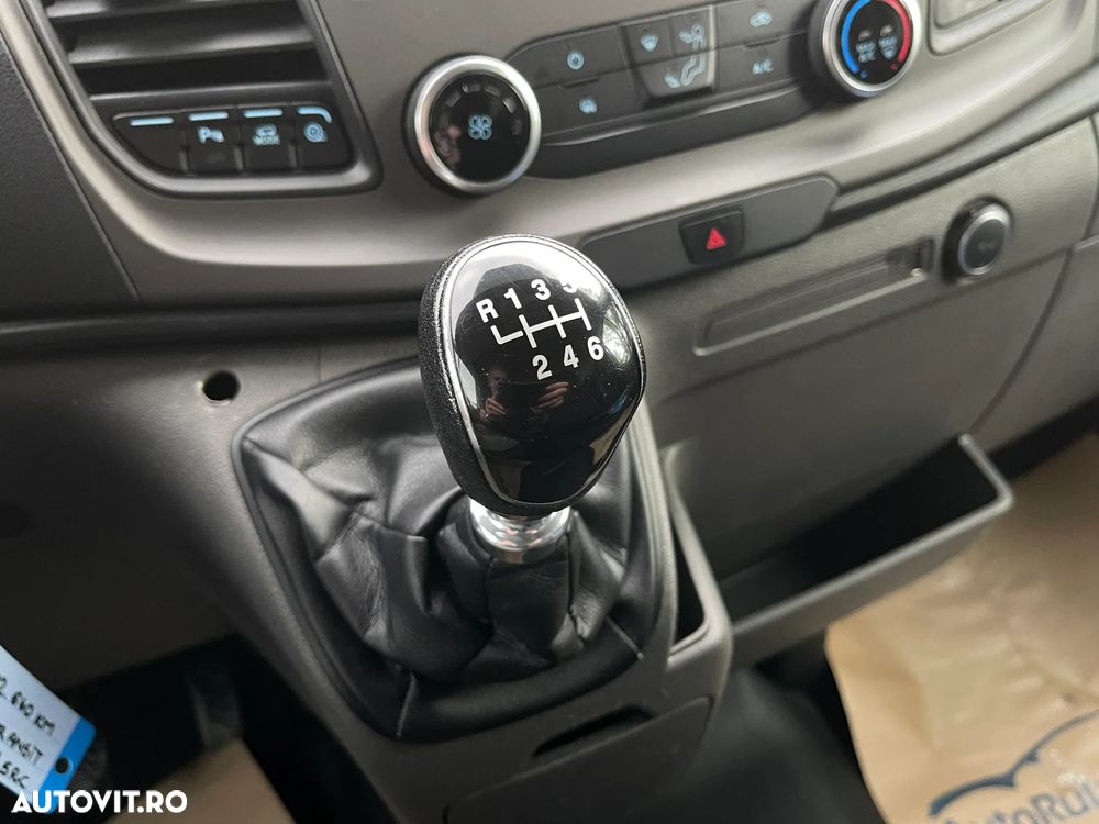 Ford Transit - 19