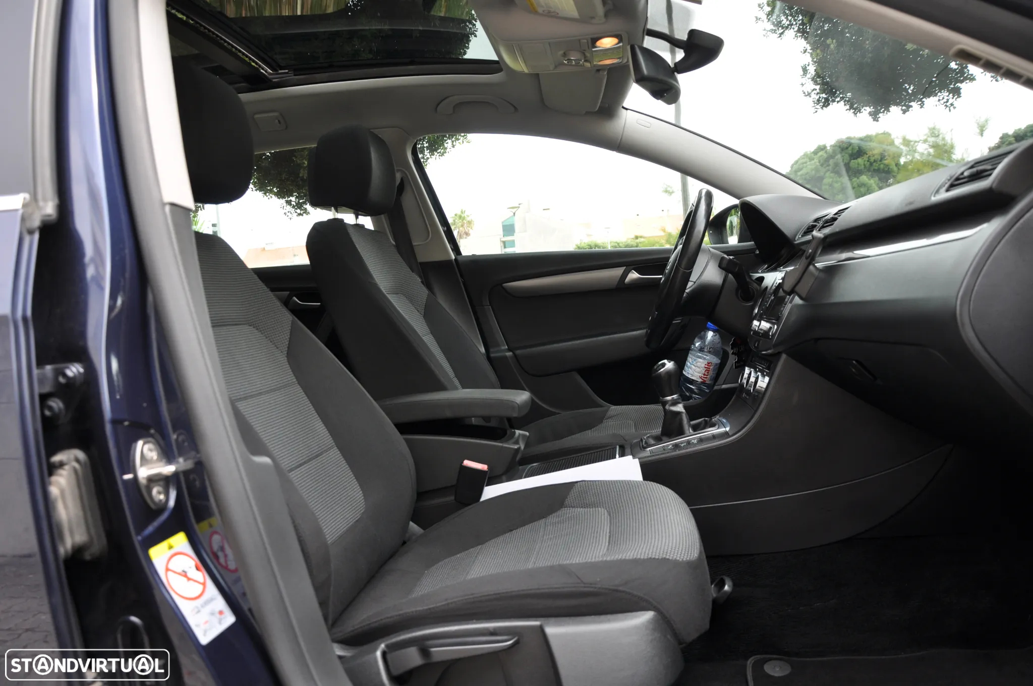 VW Passat Variant 1.6 TDI BlueMotion Trendline - 22