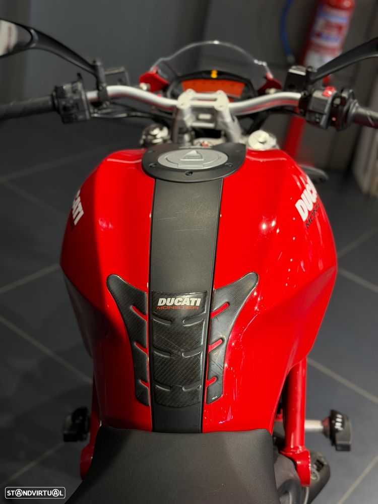 Ducati Monster 696+ ABS - 7
