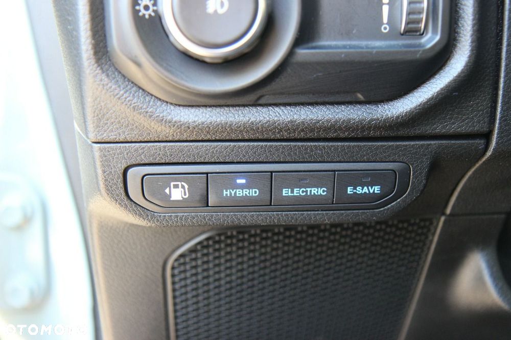 Jeep Wrangler - 31
