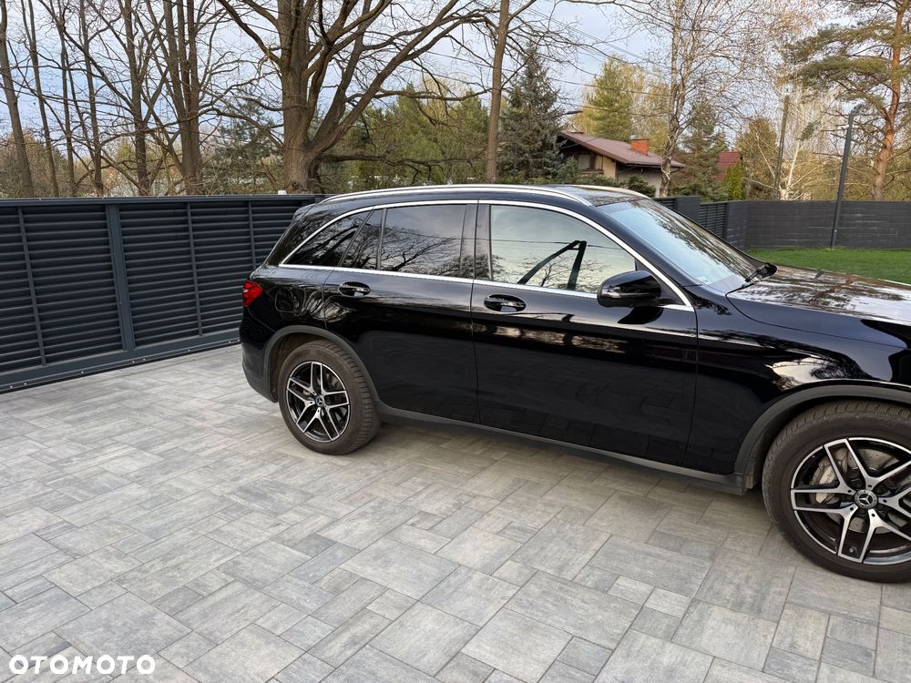Mercedes-Benz GLC - 4